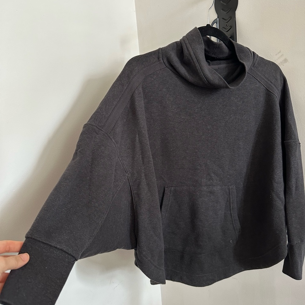 Batwing Raglan Sleeve Prana sweater, top turtleneck, xs